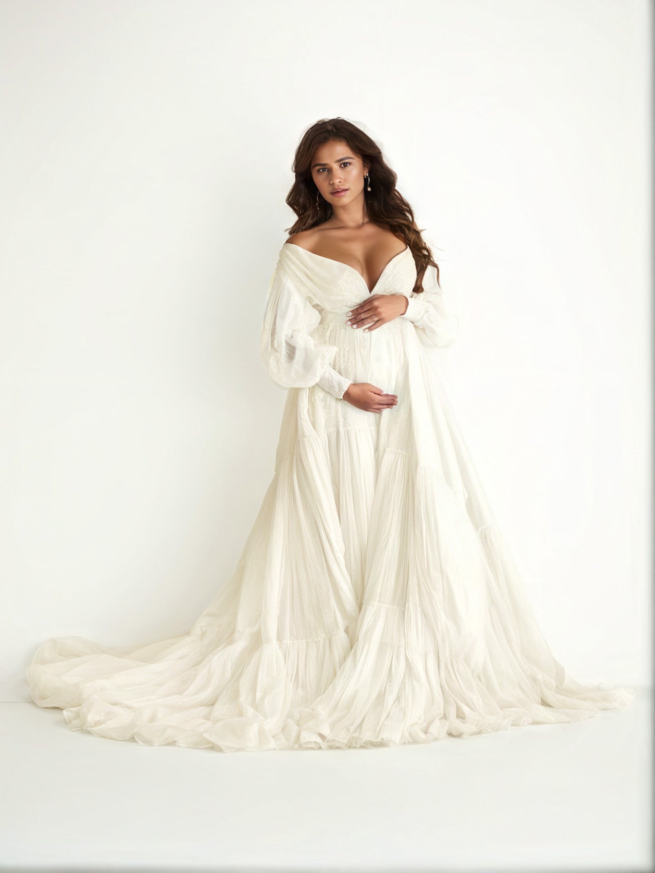 Abito Premaman A Maniche Lunghe Con Volant E Scollo A V Per Fotografia RB3