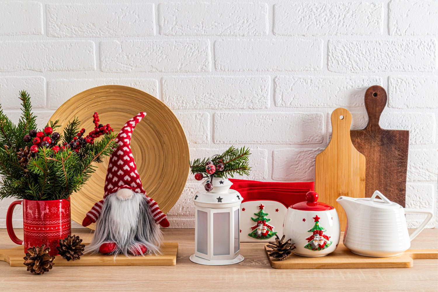 Fondali Fotografici Di Natale Gnomo Da Cucina Sfondo Rosso Con Tazza BRP11-189