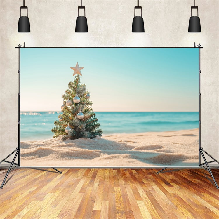 Sfondo Natalizio Ornamento Mini Albero Sullo Sfondo Della Spiaggia BRP11-230