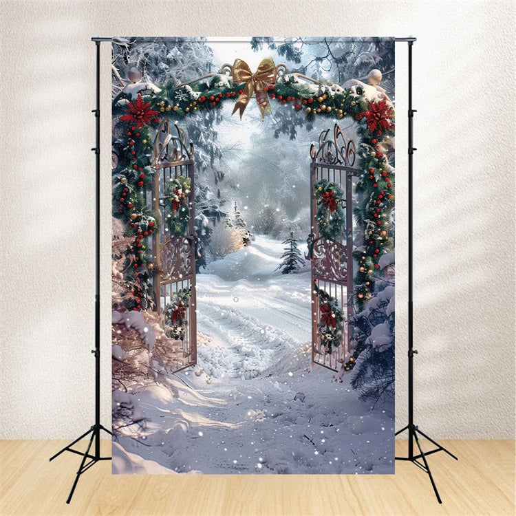 Sfondo Del Cancello Dell'Arco Decorato Con Foresta Innevata Invernale BRP9-333