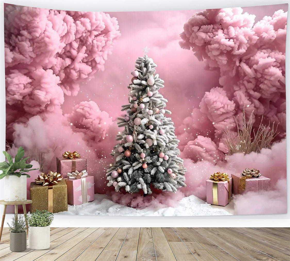 Albero Di Natale Con Nuvole Rosa E Sfondo Di Scatole Regalo BRP9-89