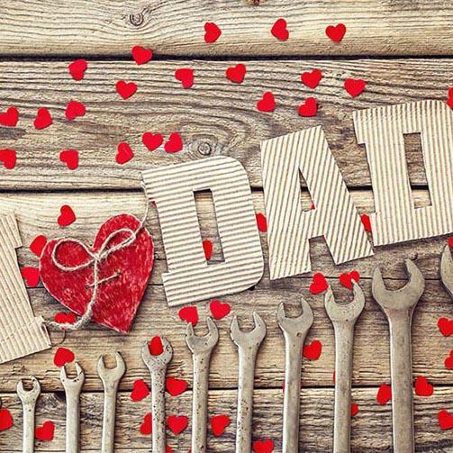 Fondale In Legno Per La Festa Del Papa G-334