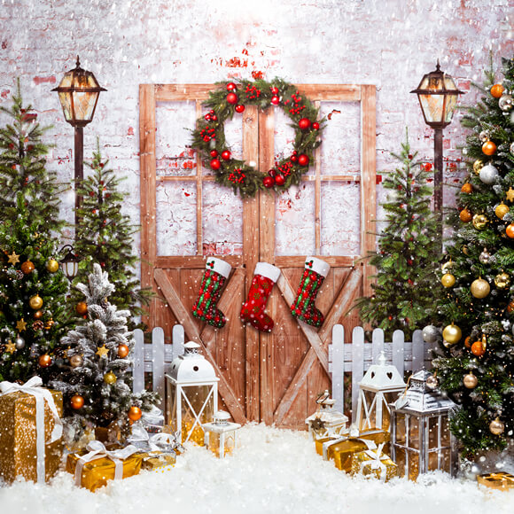 Sfondo Dell'Albero Di Natale Con Porta In Legno Con Fiocco Di Neve M9-27