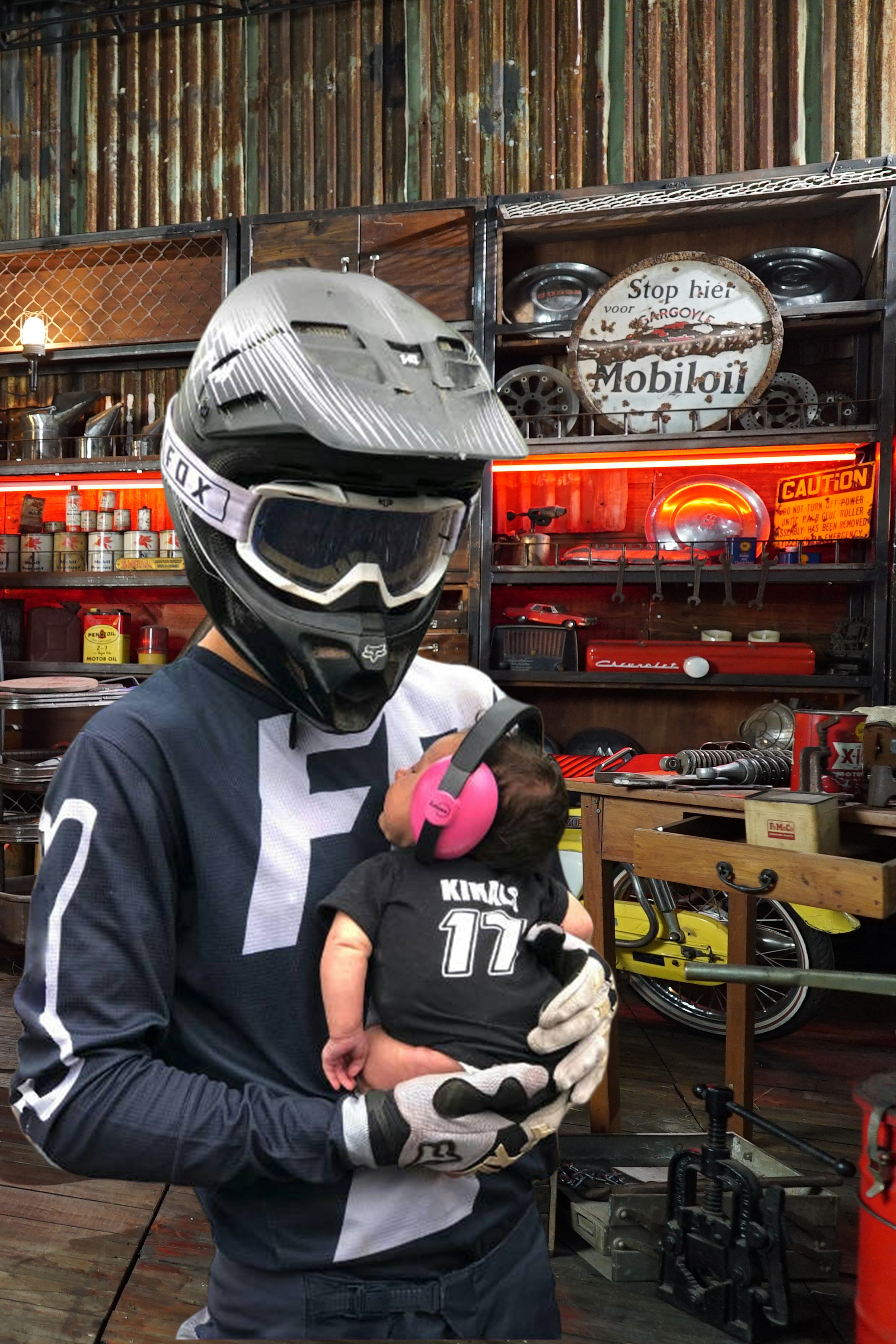 Sfondo Del Garage Del Negozio Di Riparazione Auto Per La Festa Del Papa RR5-18