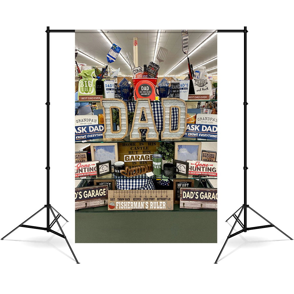 Sfondo Della Stanza Degli Attrezzi Del Garage Per La Festa Del Papa RR5-25