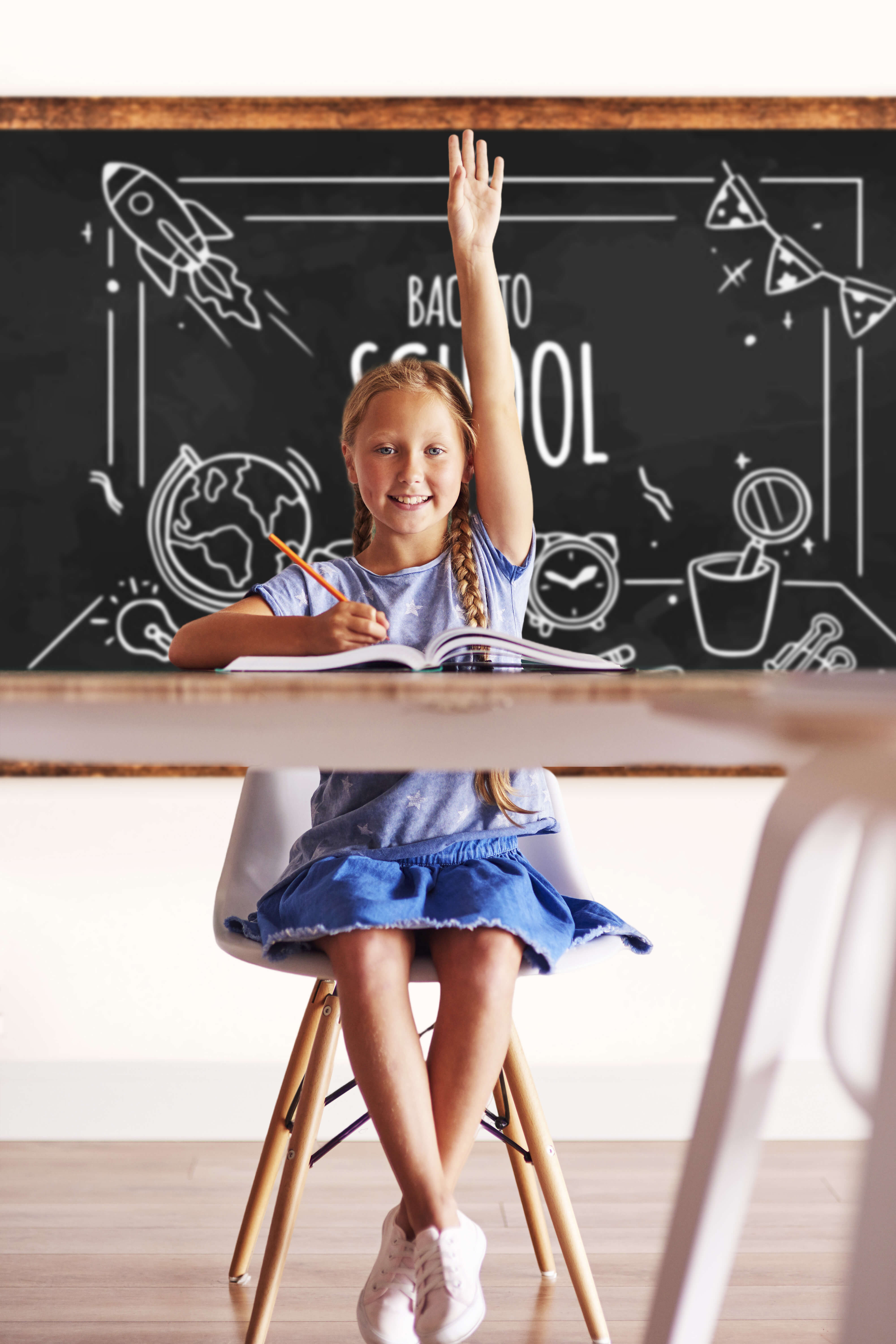 Ritorno A Scuola Sfondo Per Lavagna In Aula RR6-30