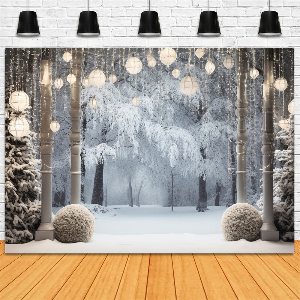 Sfondo Della Foresta Di Neve Delle Luci Dell'Albero Di Natale RR7-744
