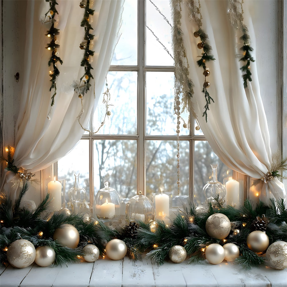 Sfere Di Natale Candele Finestra Vista Sullo Sfondo RR8-339