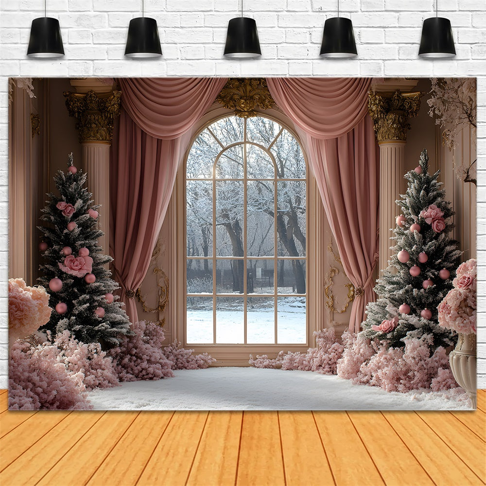 Sfondo Con Vista Sulla Finestra Con Tenda Rosa Per Albero Di Natale RR9-49