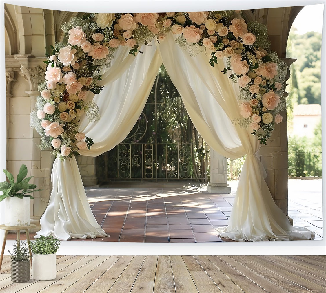 Sfondo Di Tende Bianche Con Arco Floreale Bohemien BRP10-80