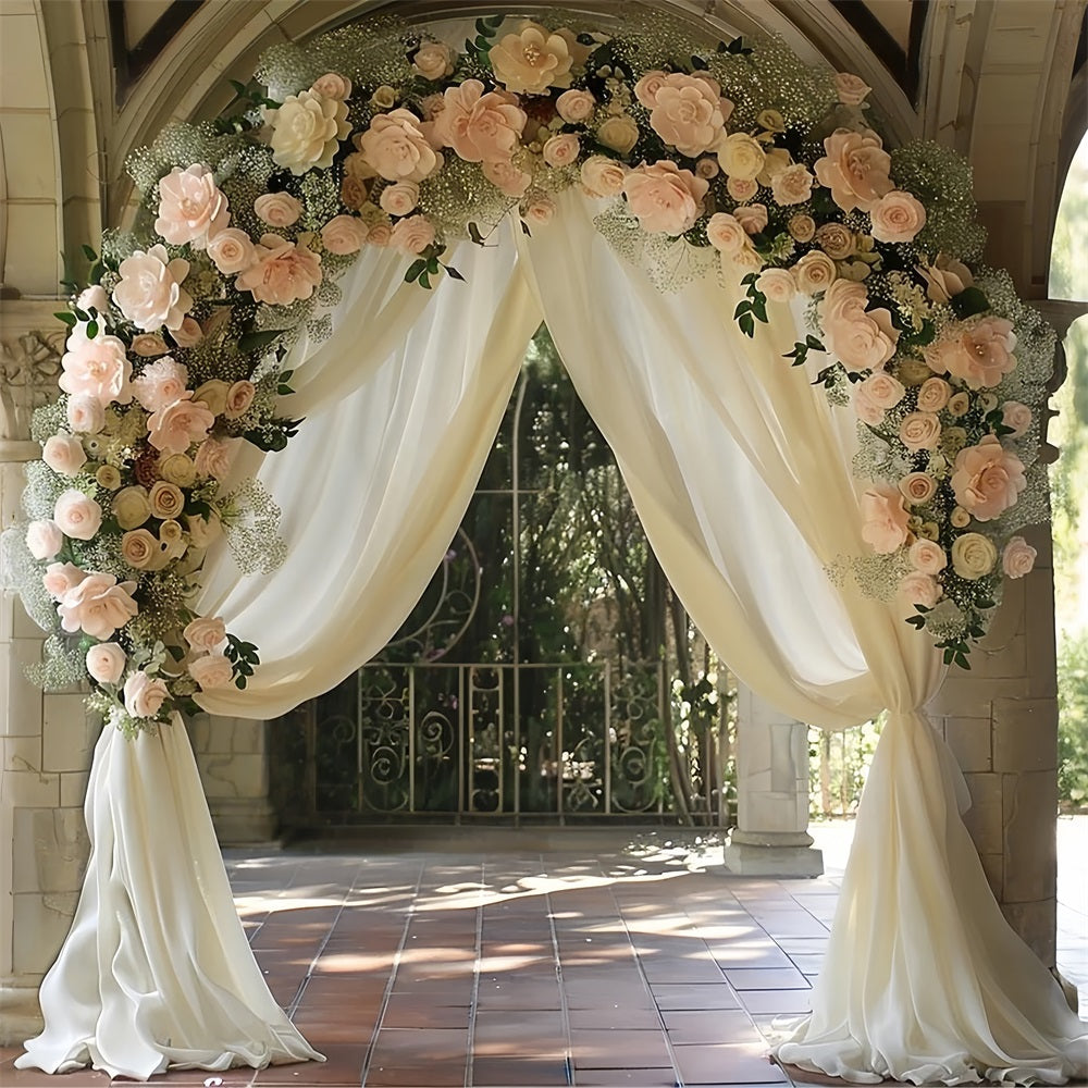 Sfondo Di Tende Bianche Con Arco Floreale Bohemien BRP10-80