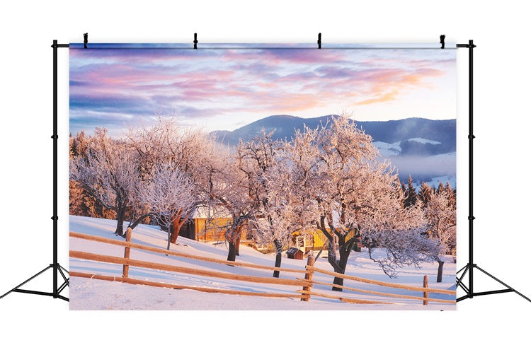 Sfondo Fotografico Con Cielo Rosa E Alberi Invernali In Fattoria BRP9-282