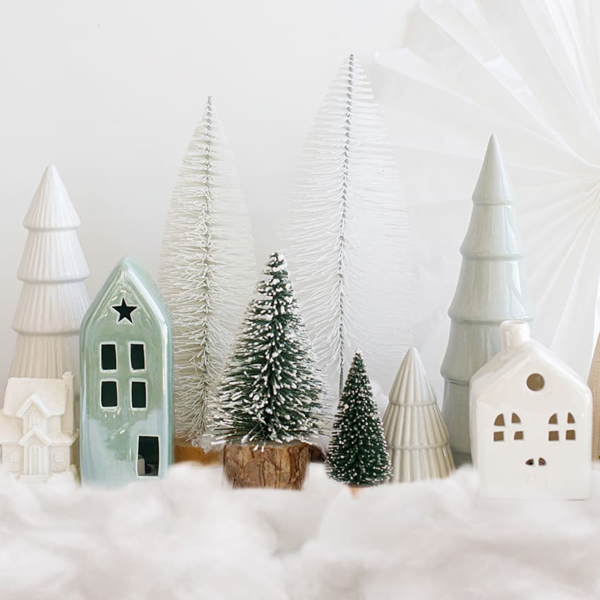 Decorazione Dello Sfondo Del Villaggio Innevato Dell'Albero Di Natale D1004