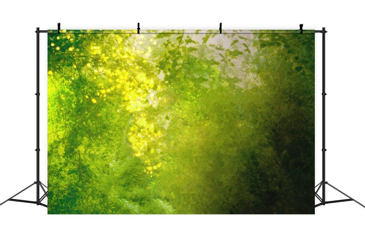 Sfumatura Artistica Primaverile Di Verde Intrecciata Attraverso Lo Sfondo Della Luce Solare M1-61