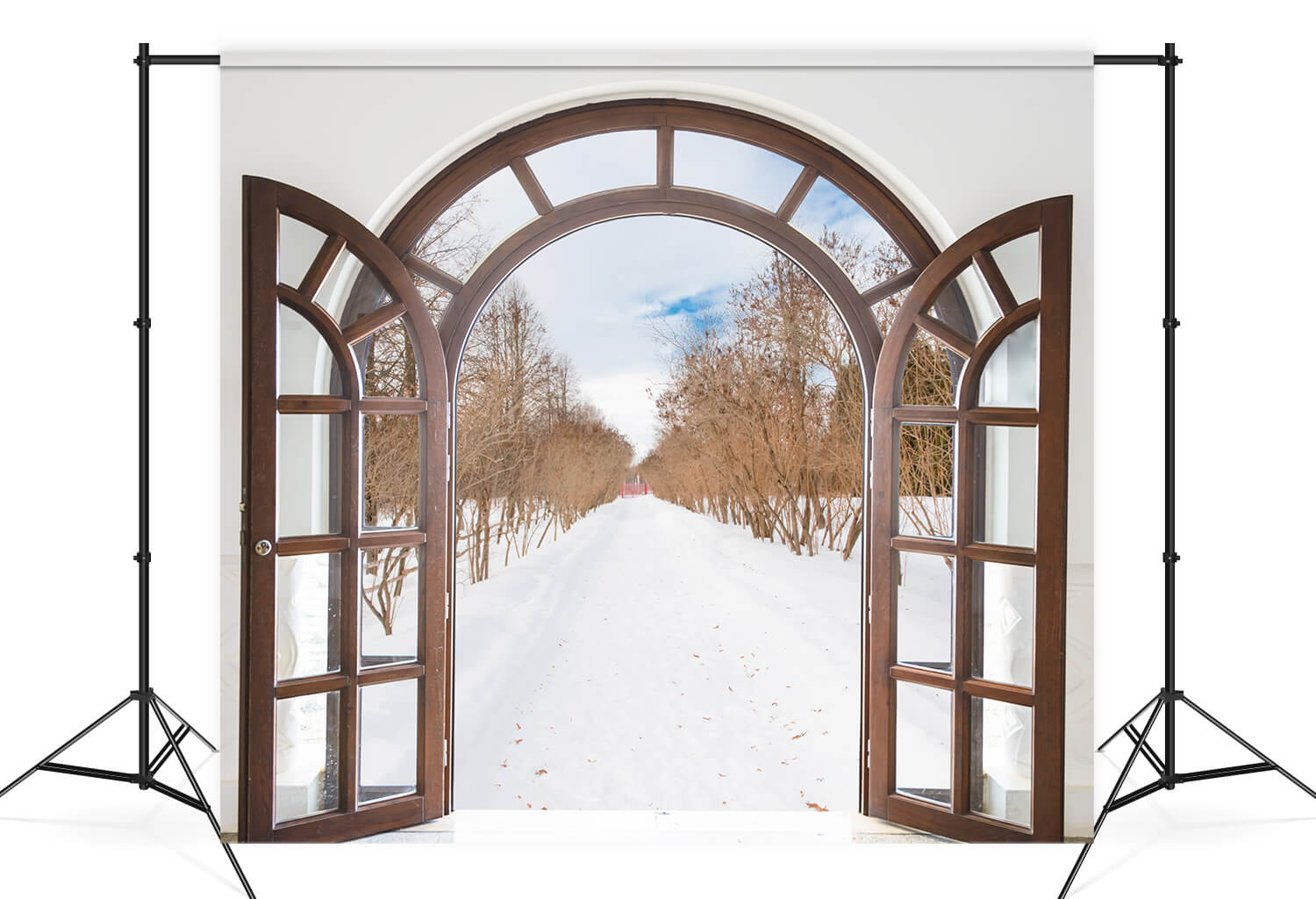 Finestra Invernale Aperta Con Vista Sulla Neve Sullo Sfondo M11-25