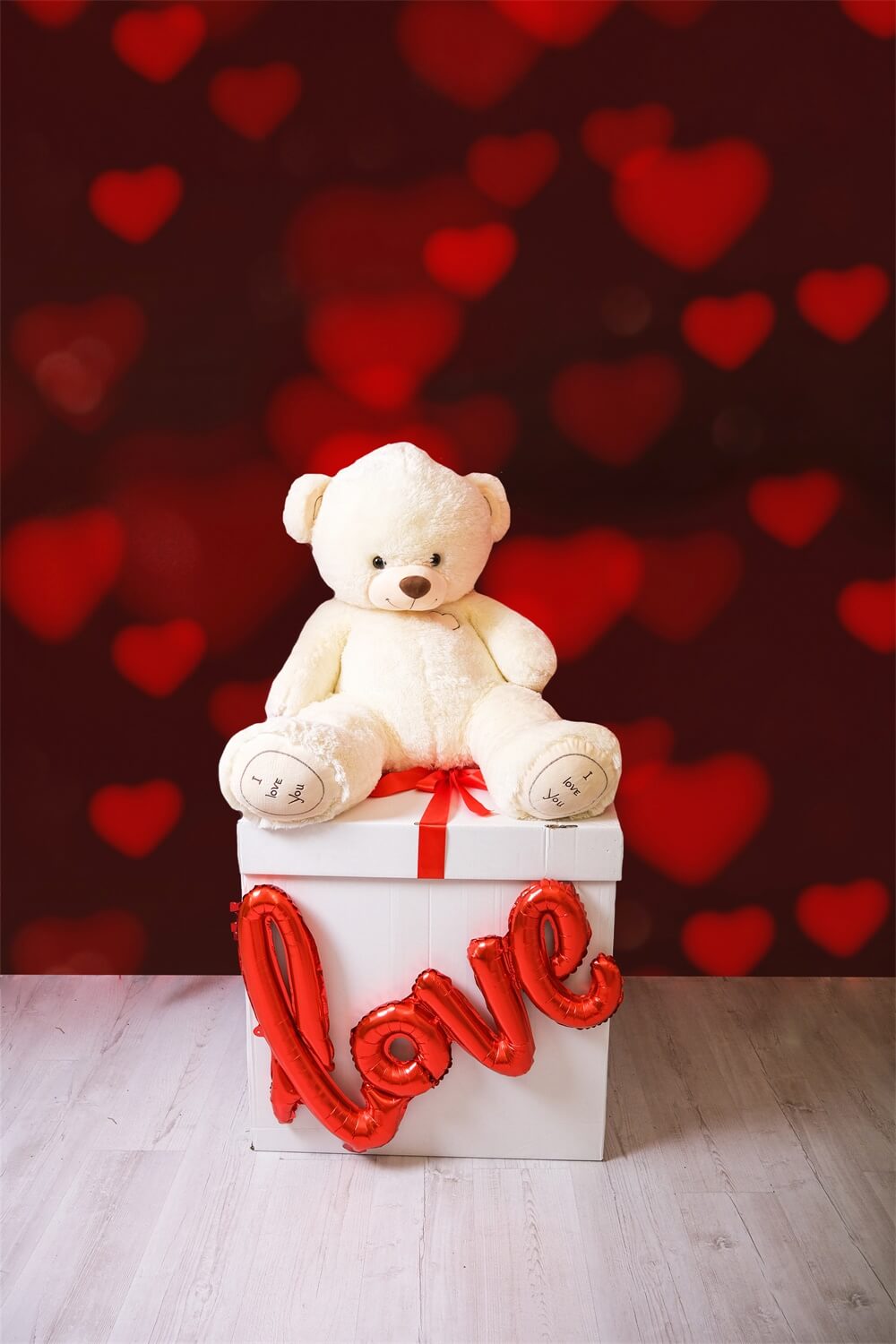 Sfondo Romantico Con Scena Sparsa Di Alone Di Cuore Rosso Coperto Di San Valentino M12-06