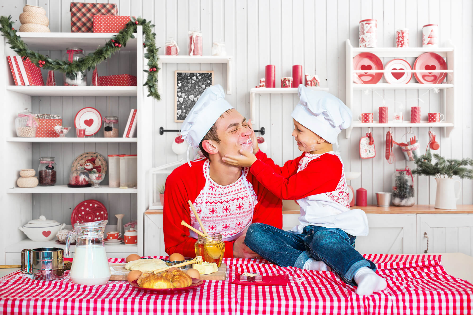 Decorazioni A Forma Di Cuore Rosso Per La Cucina Di San Valentino Con Sfondo Floreale M12-14