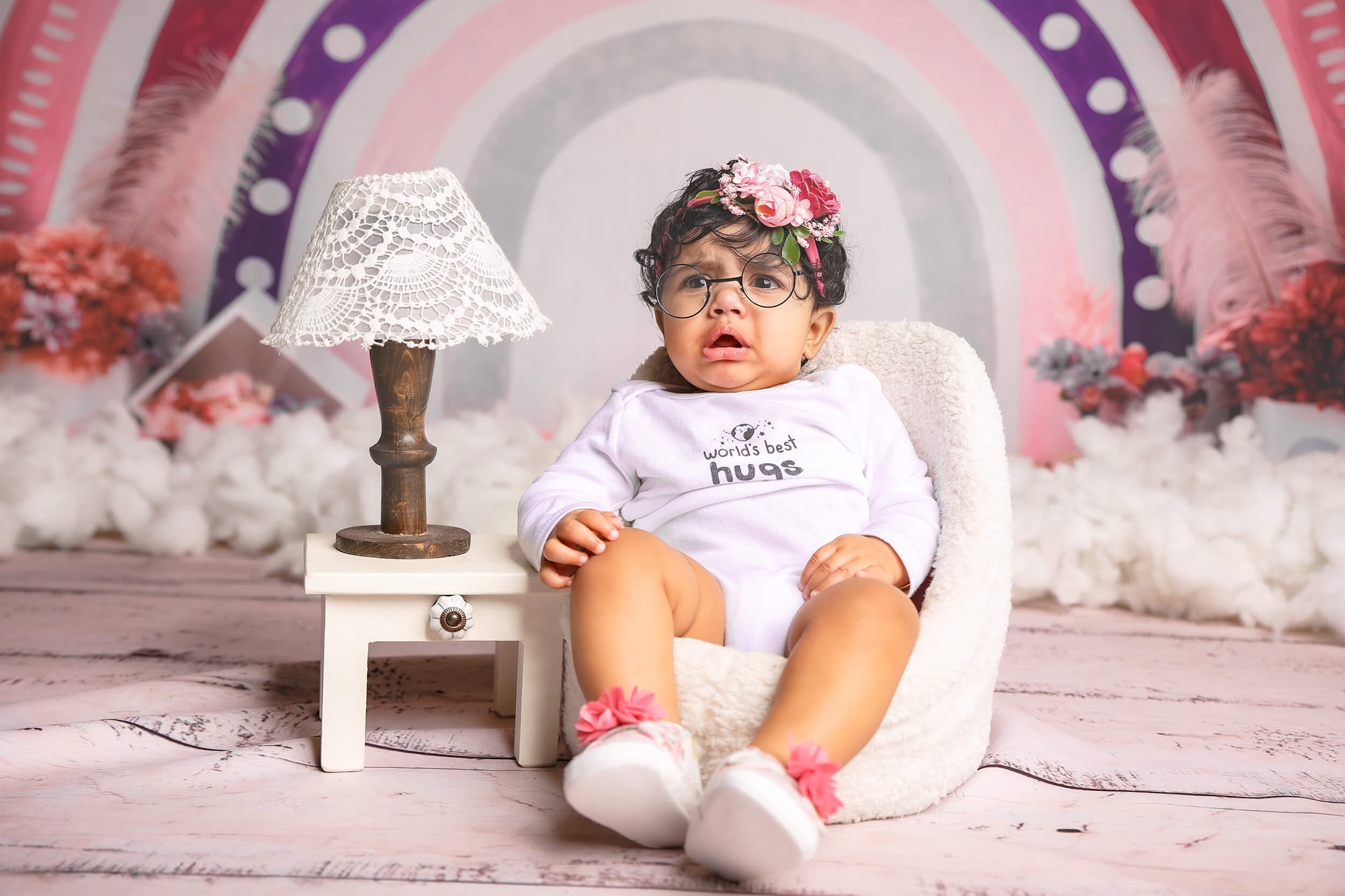 Sfondo Di Fiori Secchi Con Piume Di Palline In Rattan Arcobaleno Bohemien M12-20