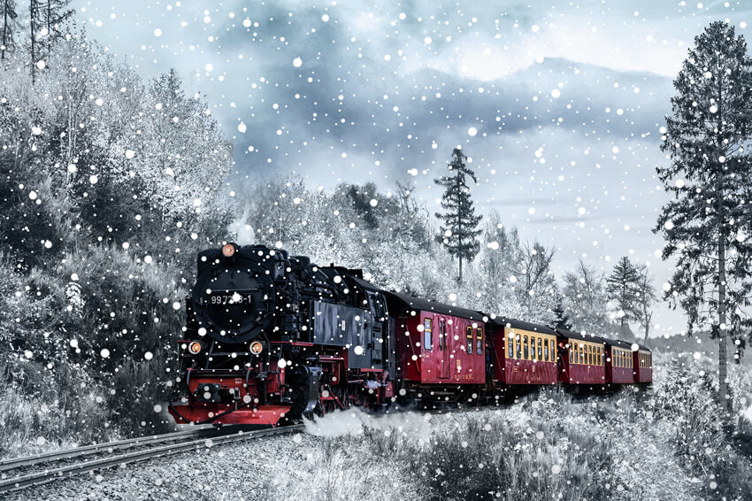 Sfondo Del Treno Con Paesaggi Invernali Innevati E Montani M6-138