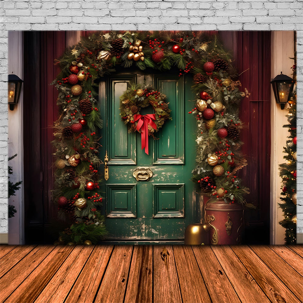 Sfondo Di Porta Verde Con Ghirlanda Di Palline Di Natale RR7-758