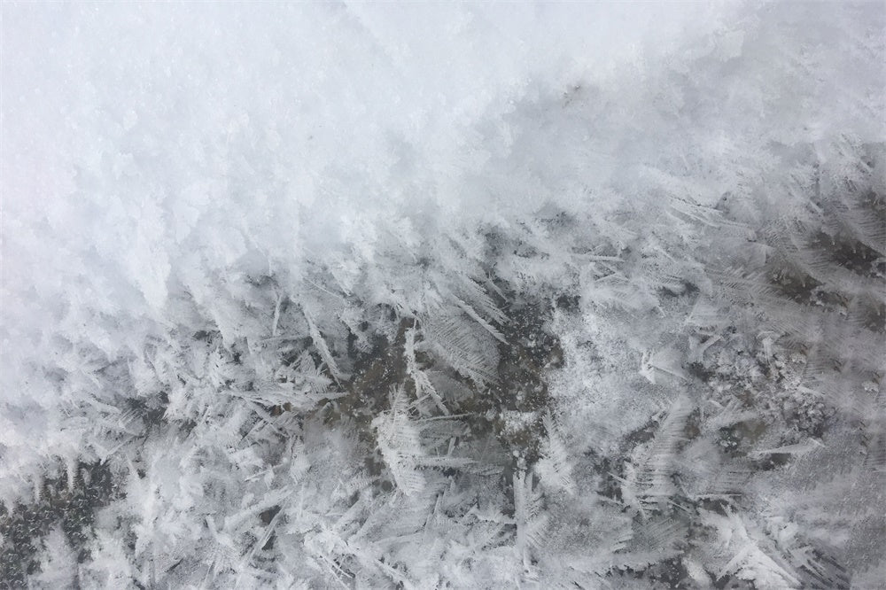 Sfondo Del Pavimento Ghiacciato Con Neve Gelata Invernale RR8-291